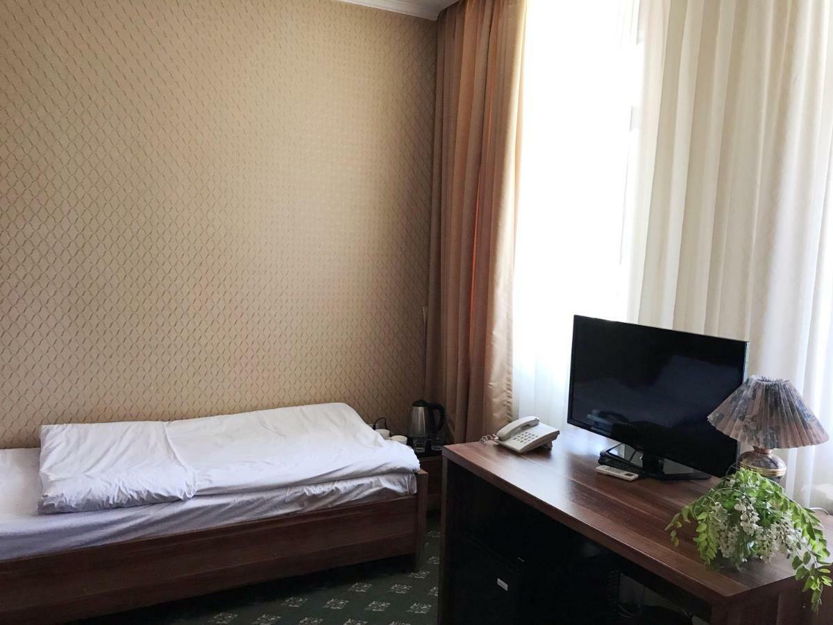 Park House Taldykorgan 호텔 외부 사진